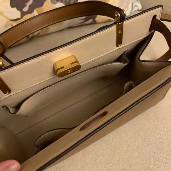 95% NEW TORY BURCH lee radziwill shoulder bag - Picture 3 of 6